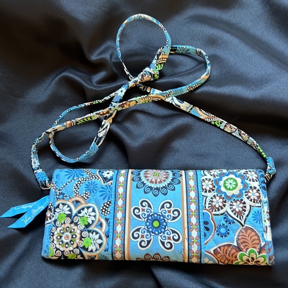 Vera Bradley 2009 Bali Blue Sleek Wallet Crossbody Clutch Purse - Picture 2 of 14